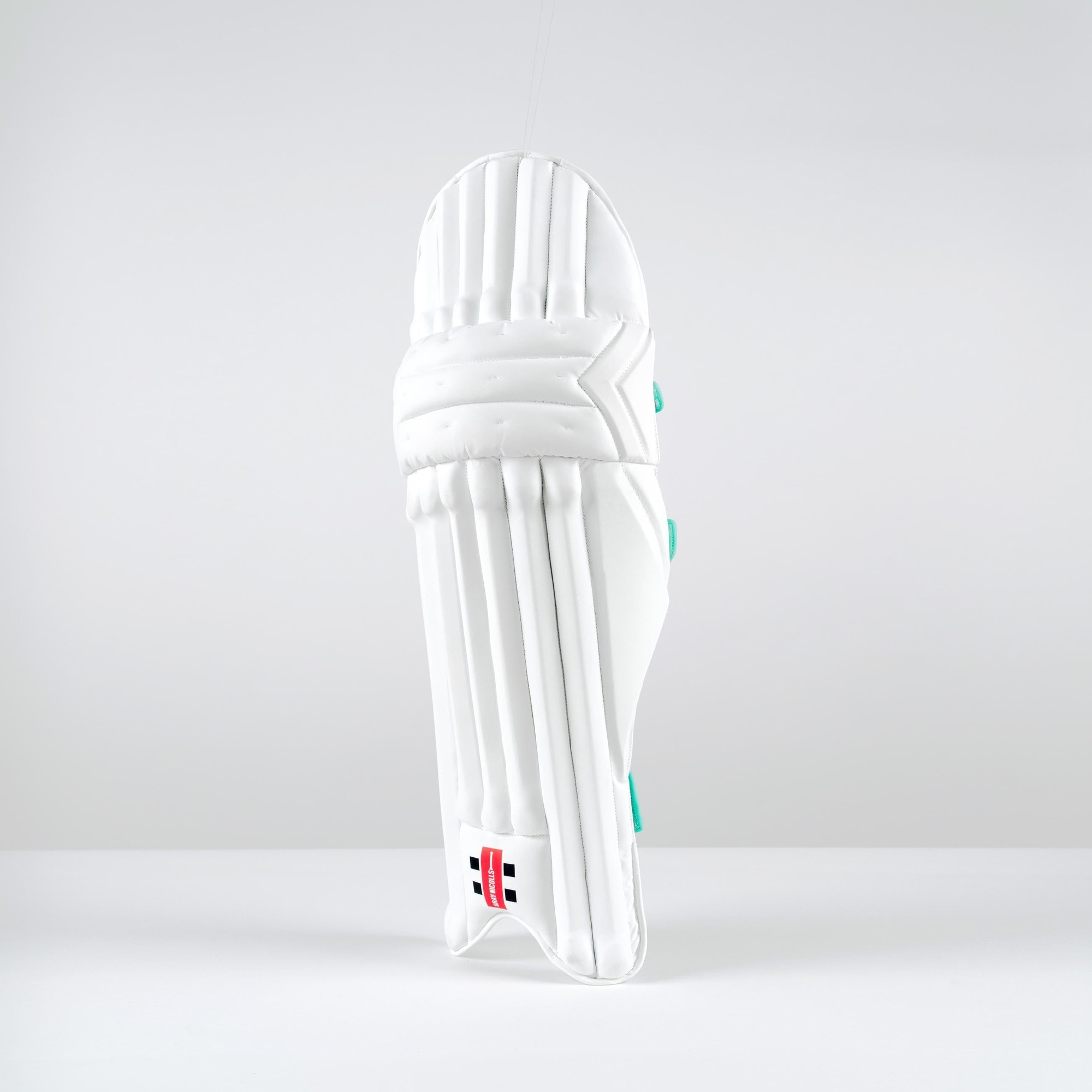 Gray-Nicolls Ventus 1.0 Batting Pads - Size: RH - Youth - White - image 2