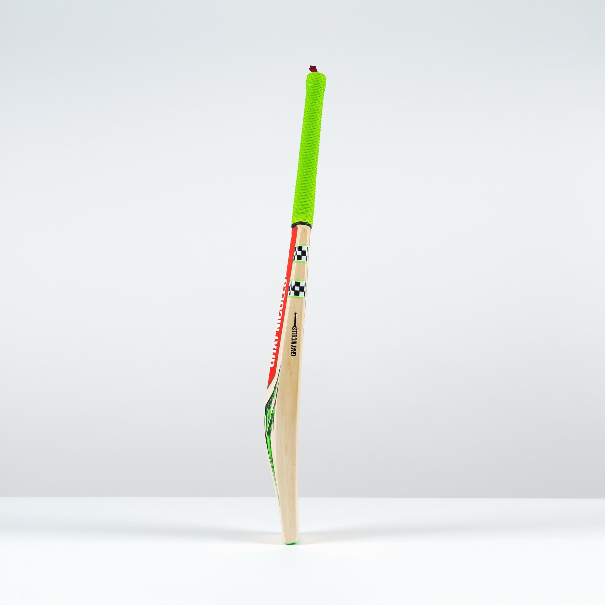 Gray-Nicolls Ventus 1.3 300 Cricket Bat - Junior - Size: Harrow - image 5