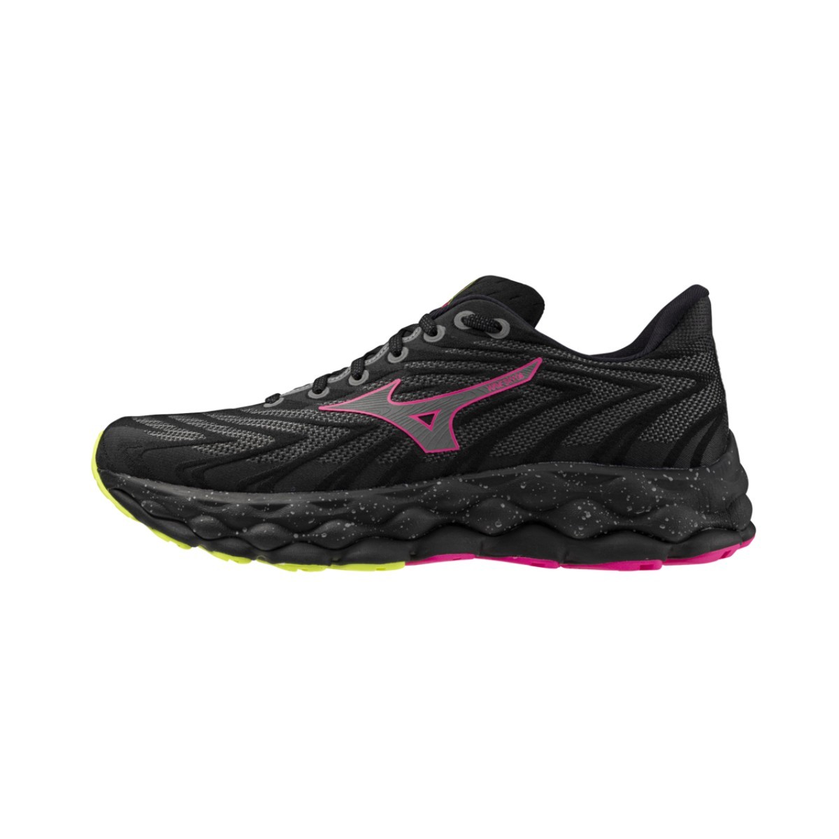 Mizuno Wave Sky 8 unisex running shoe in black with silver and pink accents, featuring a cushioned sole and breathable mesh upper, size 7.5.