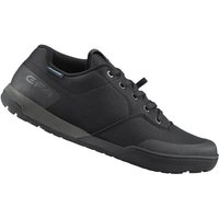 Black Shimano GF4 MTB cycling shoes with lace-up design, reinforced toe, and durable rubber sole.
