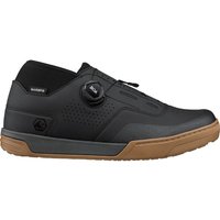 Black Shimano GF8 MTB cycling shoes with gum sole, BOA dial closure, and perforated side panels.