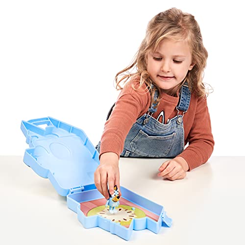 Bluey's Deluxe Play & Go Playset - image 2