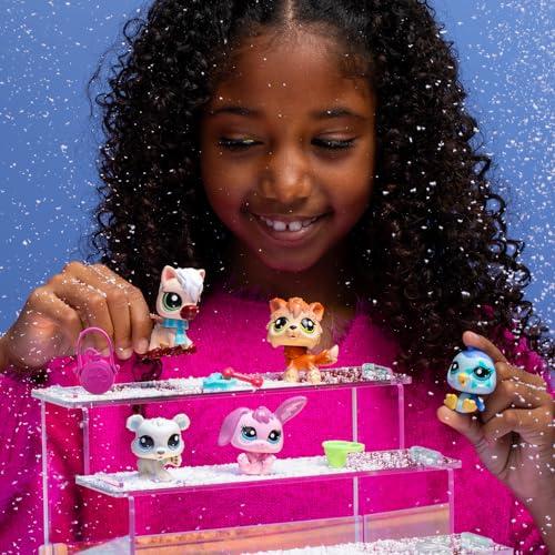 Littlest Pet Shop Winter Besties 5 Pack Collector Set - image 4