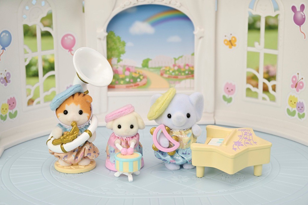 Sylvanian Families Nursery Concert Playset - image 2