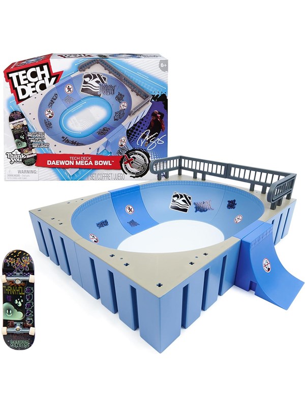 Tech Deck X Connect Daewon Mega Bowl Fingerboard Set features a blue plastic bowl with ramps, a detailed skateboard design, and a colorful box showcasing the set's features.
