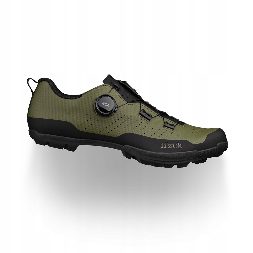 Dark green and black Fizik Terra Atlas shoes in size 46, featuring a sleek design, BOA closure system, and textured rubber sole for enhanced grip and durability.