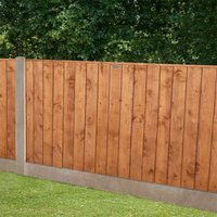 Vertical closeboard fence panel, 6'x4', natural wood finish, horizontal support beams, set in concrete posts.