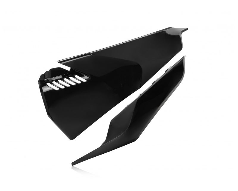 Black vented side panels designed for Husqvarna FC 250/350/450 & TC 125/250 (2020-22) and FE 250/350/450/501 (2020-23), featuring a sleek, aerodynamic shape.
