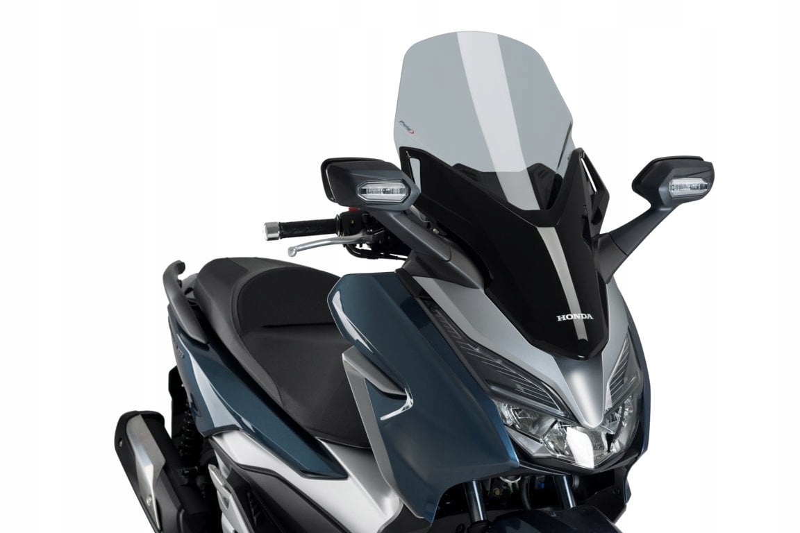 Light smoke touring screen for Honda Forza 125 (2015-2020) featuring a sleek design, made of durable material, with a modern black and silver aesthetic.