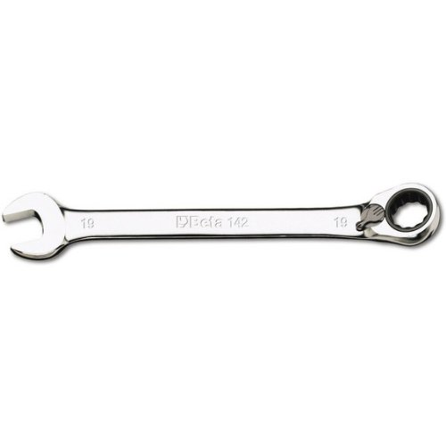 Shiny chrome-plated reversible ratcheting combination wrench, 24mm on both ends, featuring the Beta logo and model number 142 engraved on the handle.