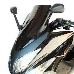 Black smoke windshield for Yamaha XP 500 T-Max (2008-2011), measuring 48 cm, featuring a sleek design and sturdy material, enhancing aerodynamics and style.