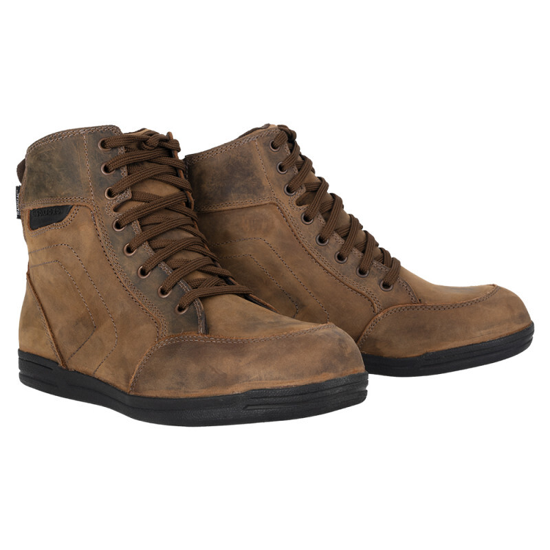 Brown waterproof Oxford Kickback shoes in size 41 EU, featuring a high-top design, lace-up front, and a sturdy rubber sole for enhanced grip and durability.