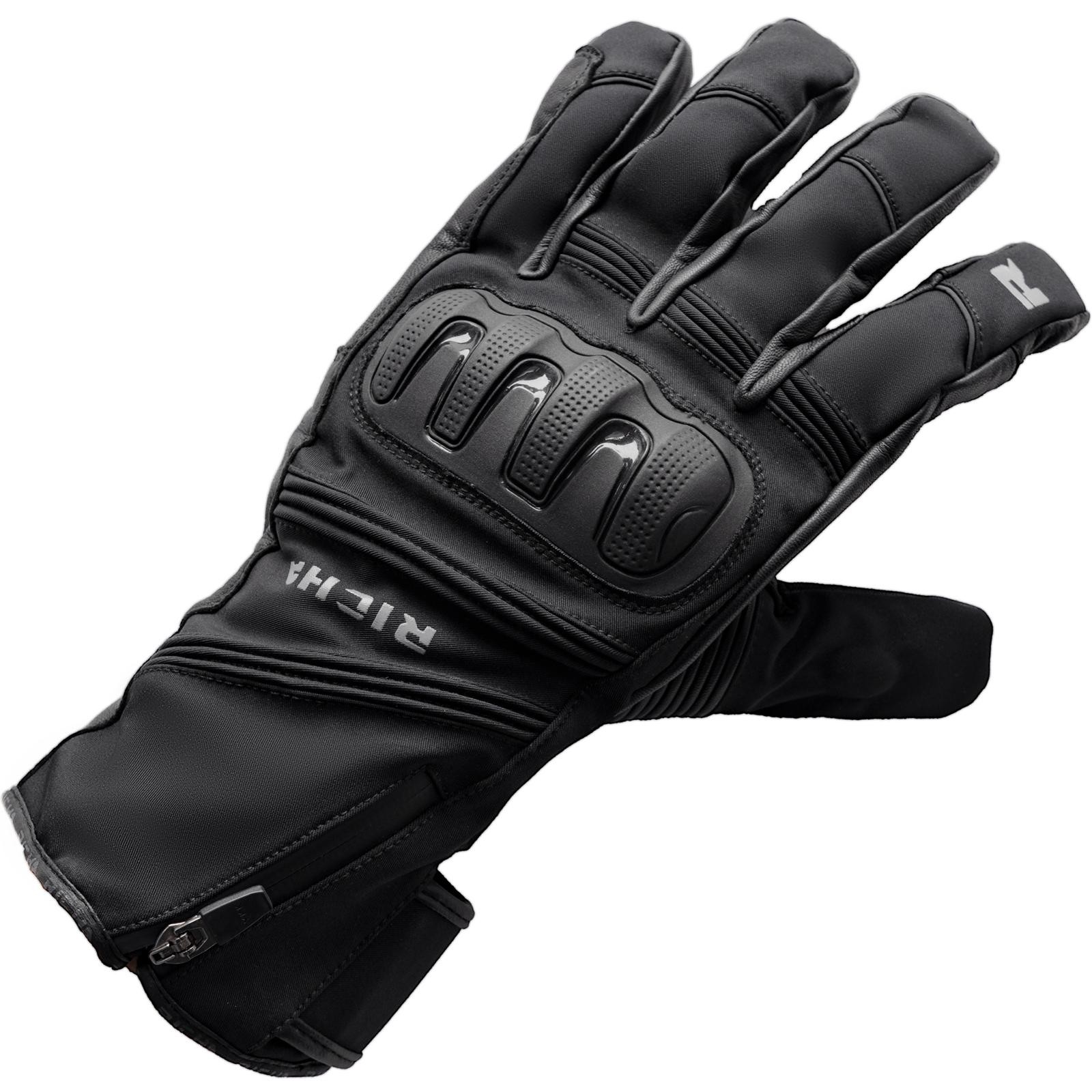 Black Richa Baltic Evo 2 motorcycle gloves in size XL, featuring a durable material, padded knuckles, and a secure closure for enhanced grip and protection.