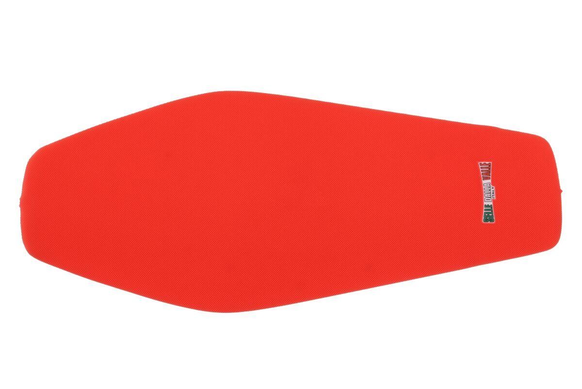 Bright red racing seat cover designed for Gas Gas EC 250 (2021-2023), featuring a textured grip surface and Selle Dalla Valle branding for enhanced performance.