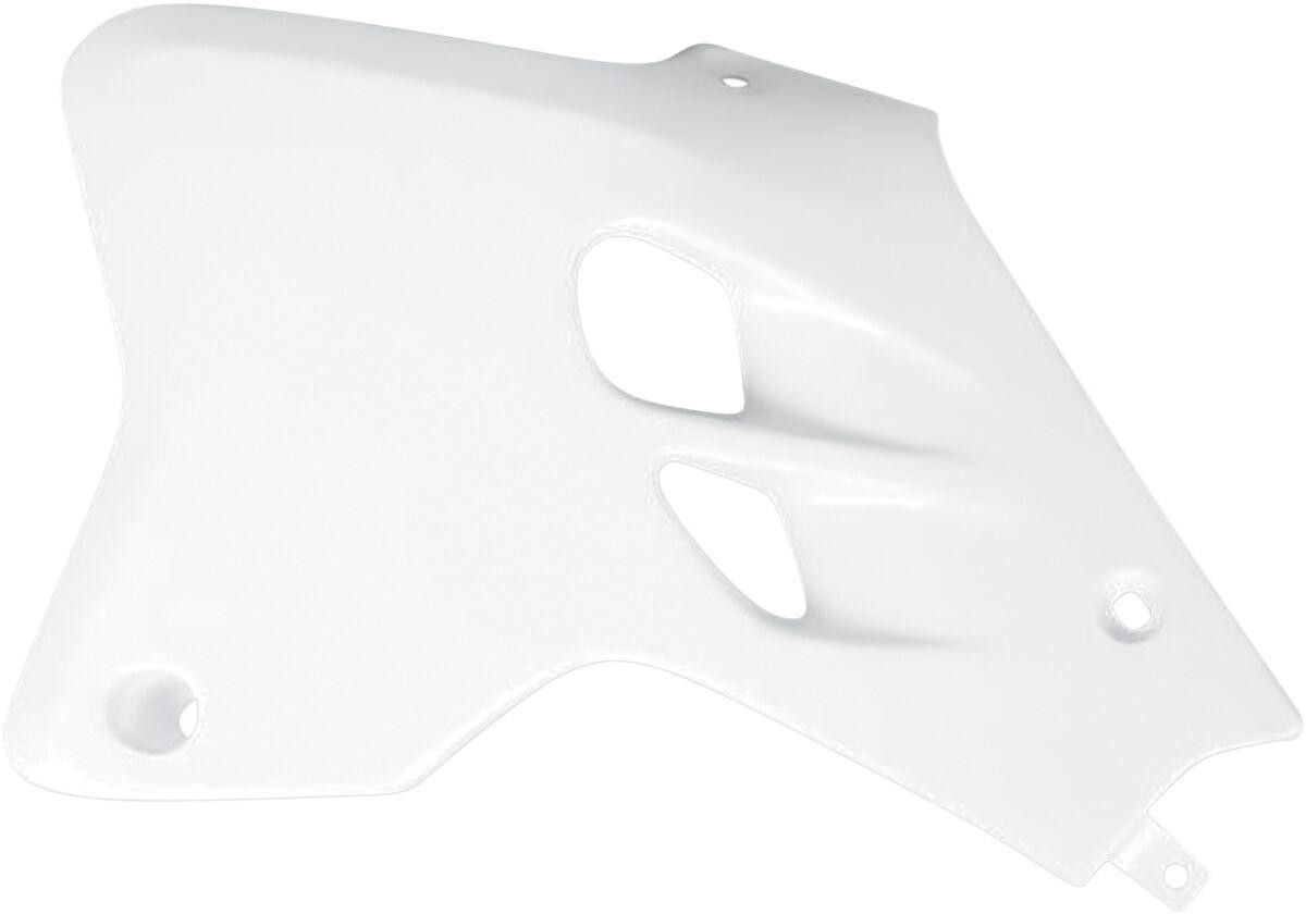 White UFO radiator scoop for Yamaha YZ80 (1993-2001) featuring a sleek design with cutouts for airflow, made from durable plastic material.