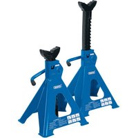 Blue Draper 6 tonne ratcheting axle stands with black adjustable supports and sturdy triangular bases.
