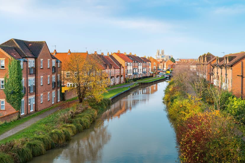 Featured image for Walk: Beverley (The Beverley Arms hotel) - walking