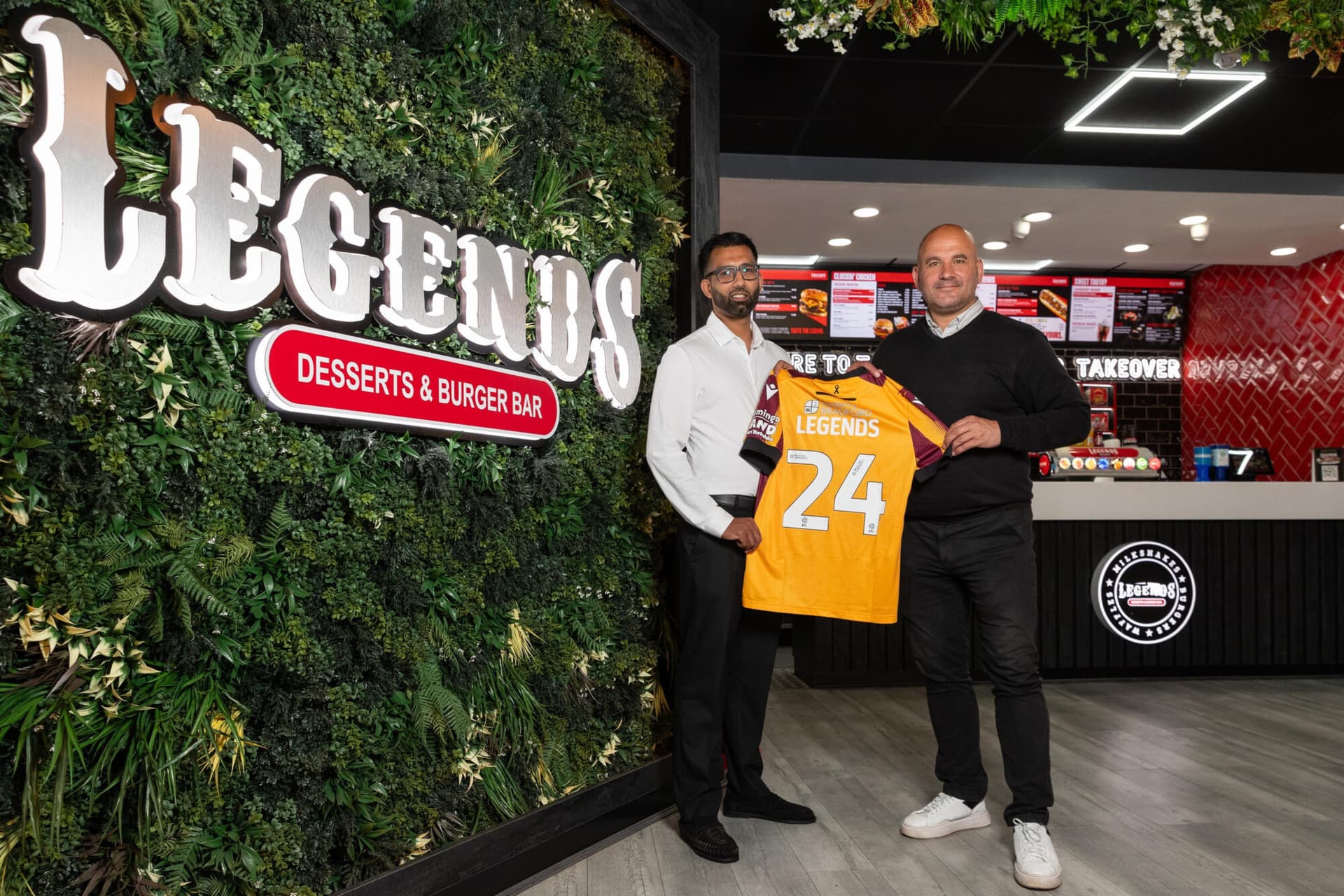 Partnership CEOS from Bradford City AFC and Legends Desserts & Burger Bar
