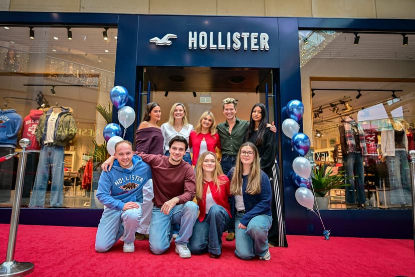 Featured image for Hollister Store In Trinity Leeds Reopens After Refurbishment - Shopping