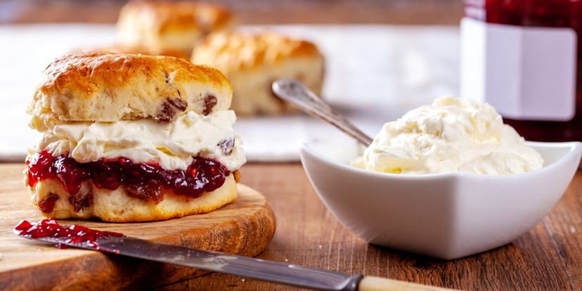 Featured image for Special Offer: 2-night North Yorkshire escape with cream tea - Treat Yourself