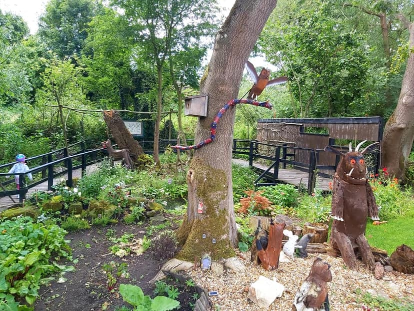 Featured image for Find the Gruffalo on the Leeds Canal - Outdoors