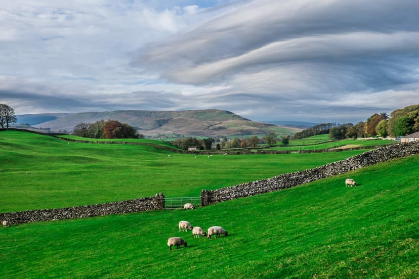 Featured image for Six Dales Trail - Outdoors