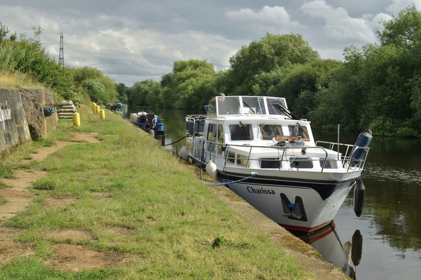Featured image for Walk: Castleford Lock - walking
