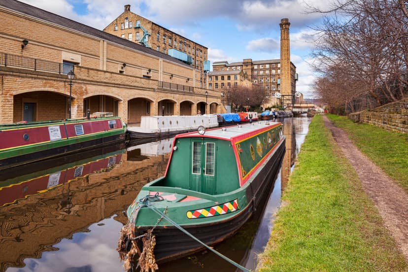 Featured image for Walk: Huddersfield Broad Canal - walking