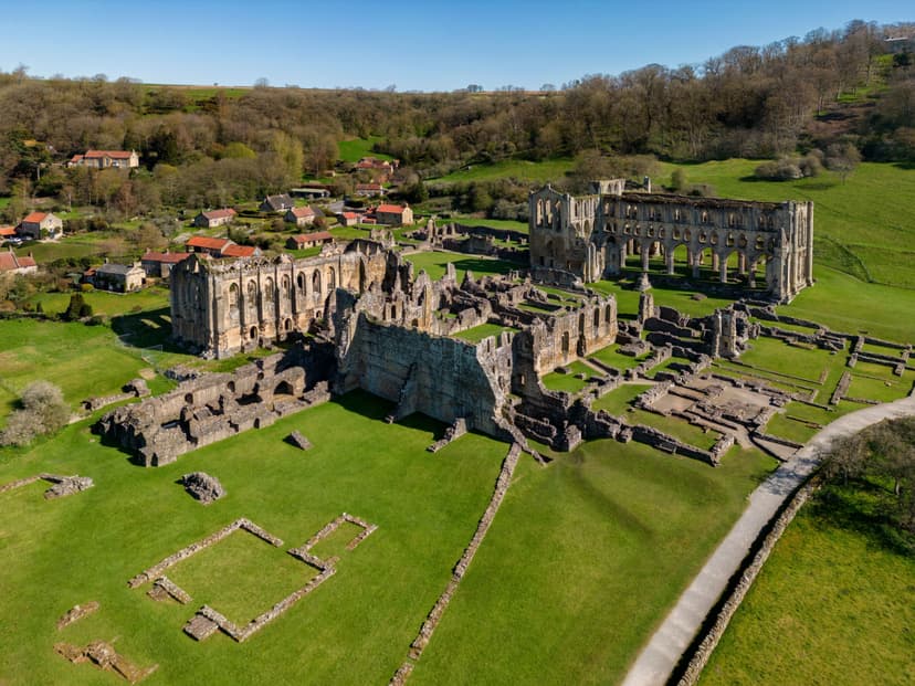 Featured image for Walk: Rievaulx Abbey, Cold Kirby and Old Byland - walking
