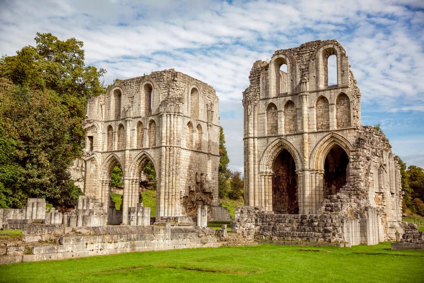 Featured image for A Circular Walk From Roche Abbey - Outdoors