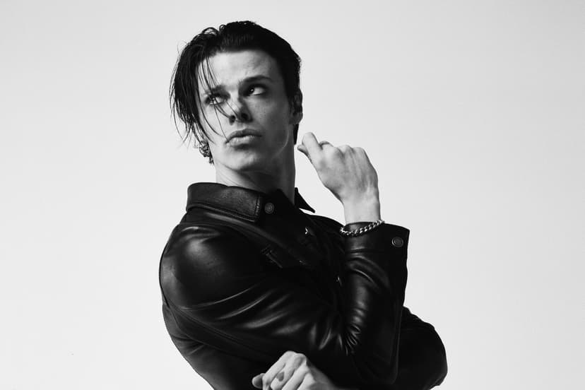 Featured image for Doncaster's Yungblud Gives Back: Free Festival Tickets for NHS Staff in Yorkshire and Beyond - Community