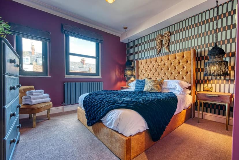 Featured image for Special offer: 15% off accommodation with Booking.com - Features
