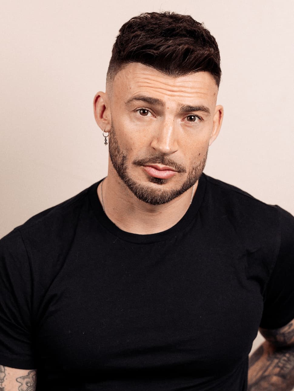 Jake Quickenden to Return as Bob in 2027 Tour of Rita, Sue and Bob Too!