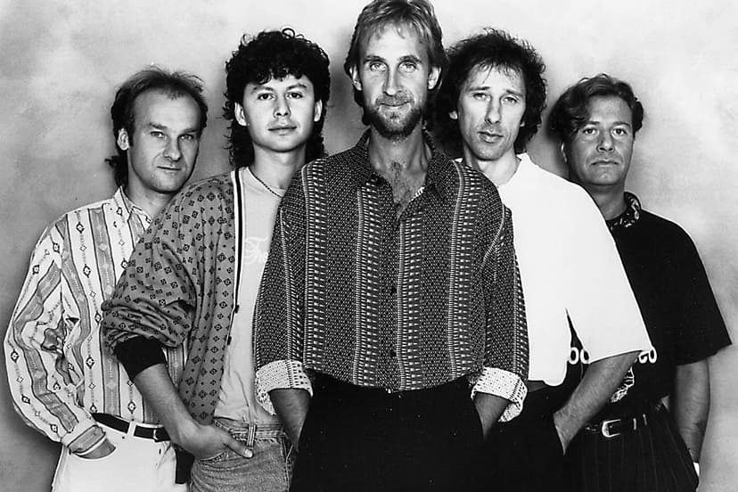 Mike + The Mechanics Tour Sheffield City Hall
