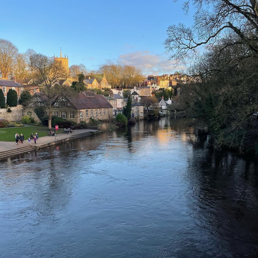 Featured image for Walk: Knaresborough to Harrogate via the Beryl Burton - walking