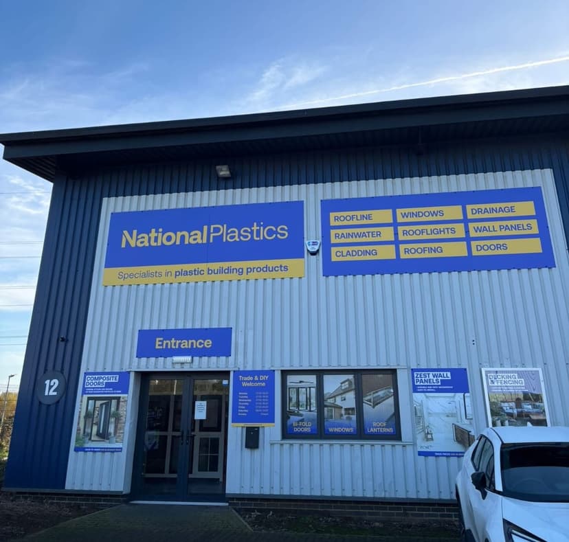 CrosbyOne Charity in Scunthorpe Receives £10,000 for Refurbishment Project
