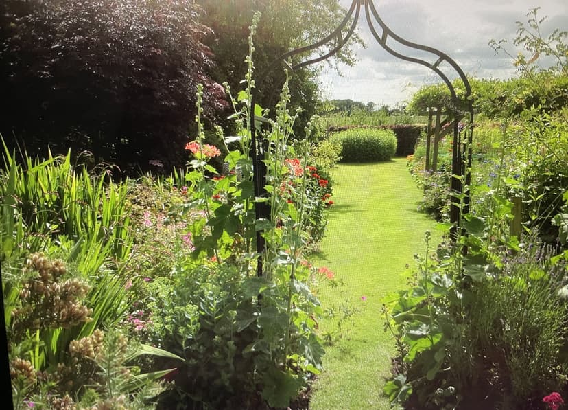 Featured image for Shiptonthorpe Prepares for Open Gardens Event on 4th and 5th July - Gardens