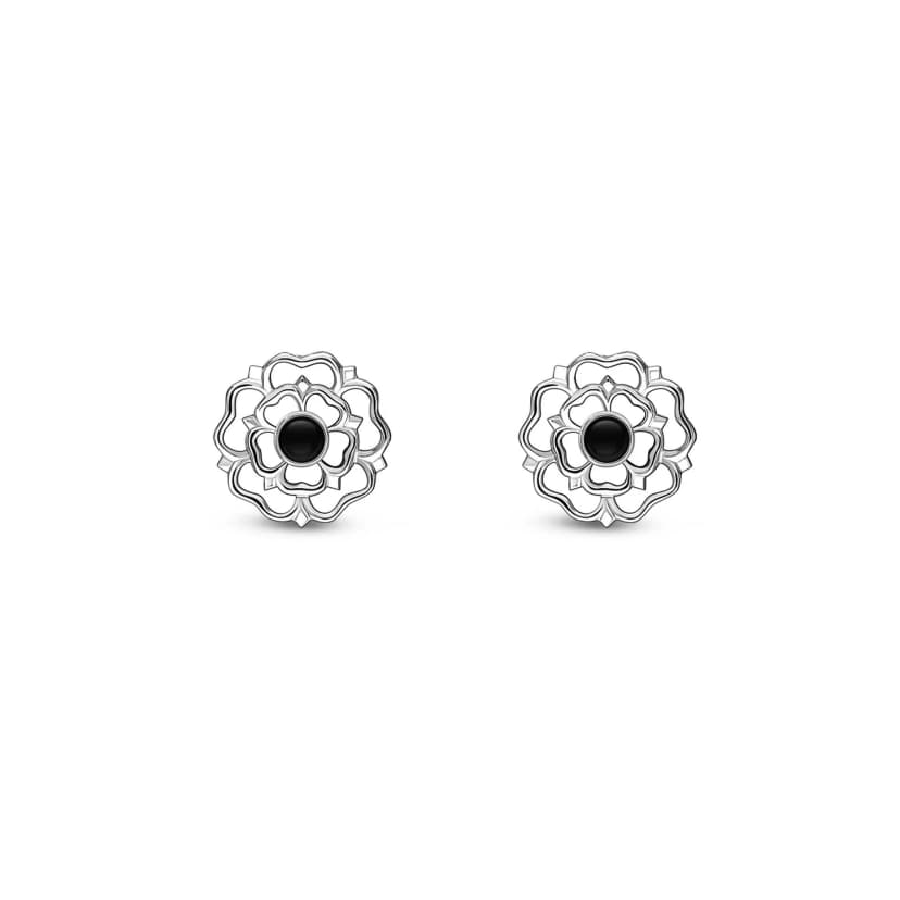 Featured image for Giveaway: get a chance to win White Rose jewellery in time for Valentine's - Features