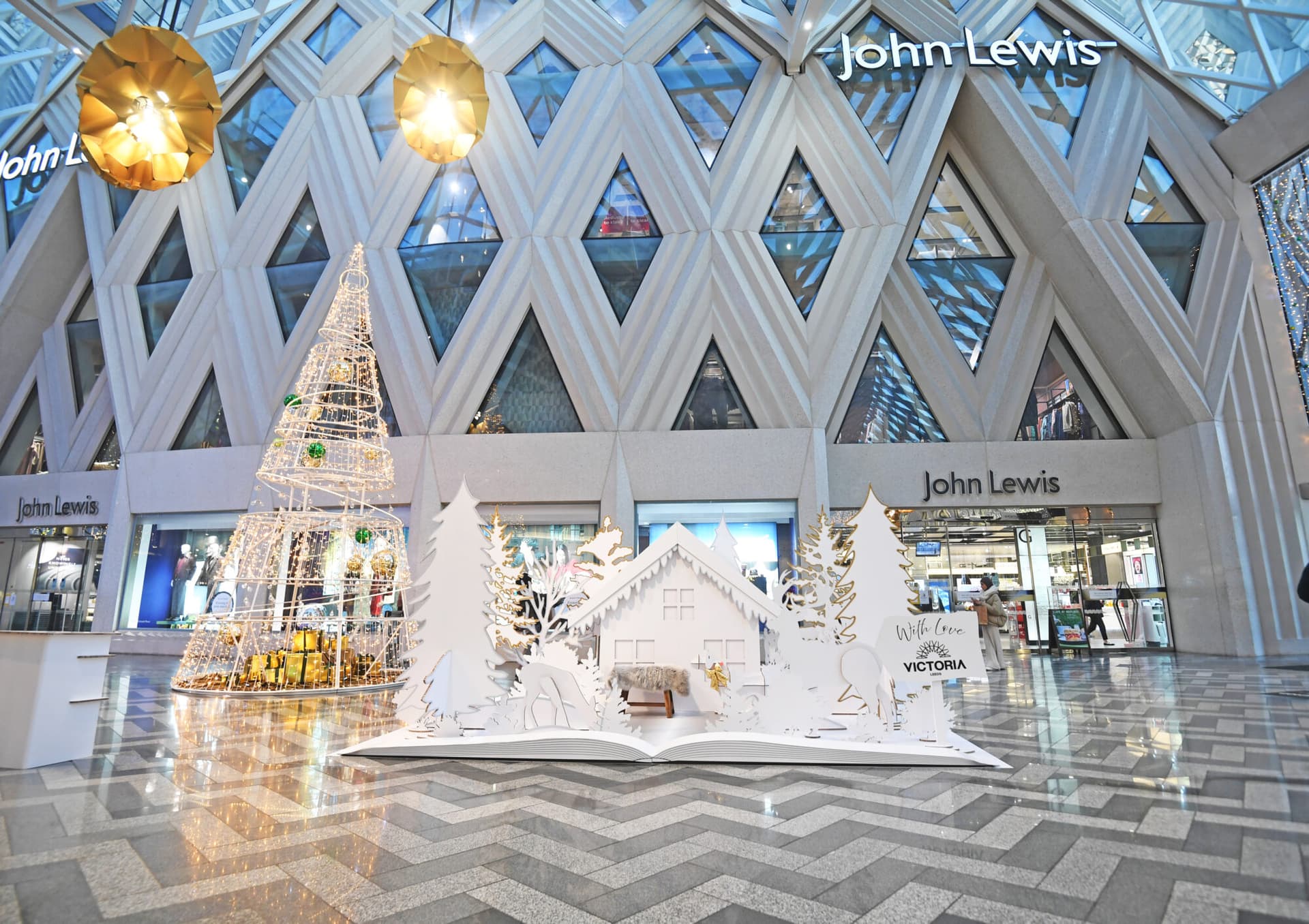 What's On At Victoria Leeds For The Ultimate Christmas Experience In Yorkshire