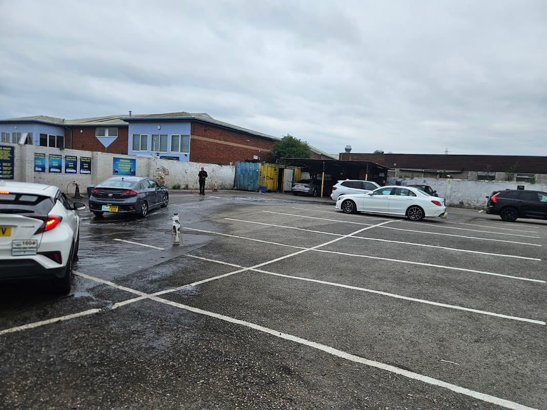 Arena Hand Car Wash & Car parking