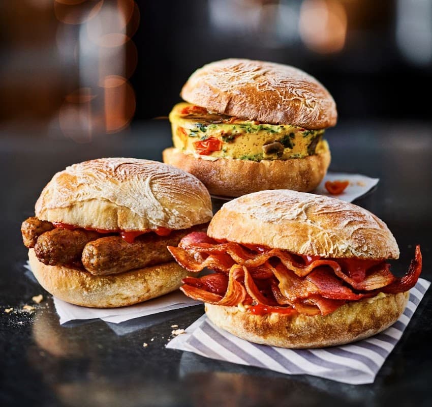 M&S Café