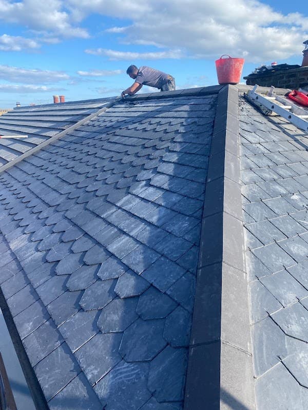 Waring Building & Roofing Ltd