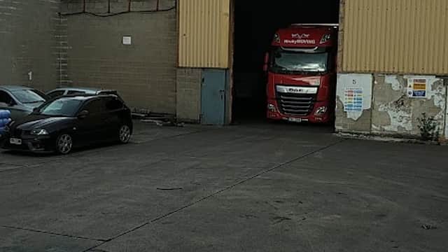 Roy Fox Transport Ltd - Removal Companies in castleford