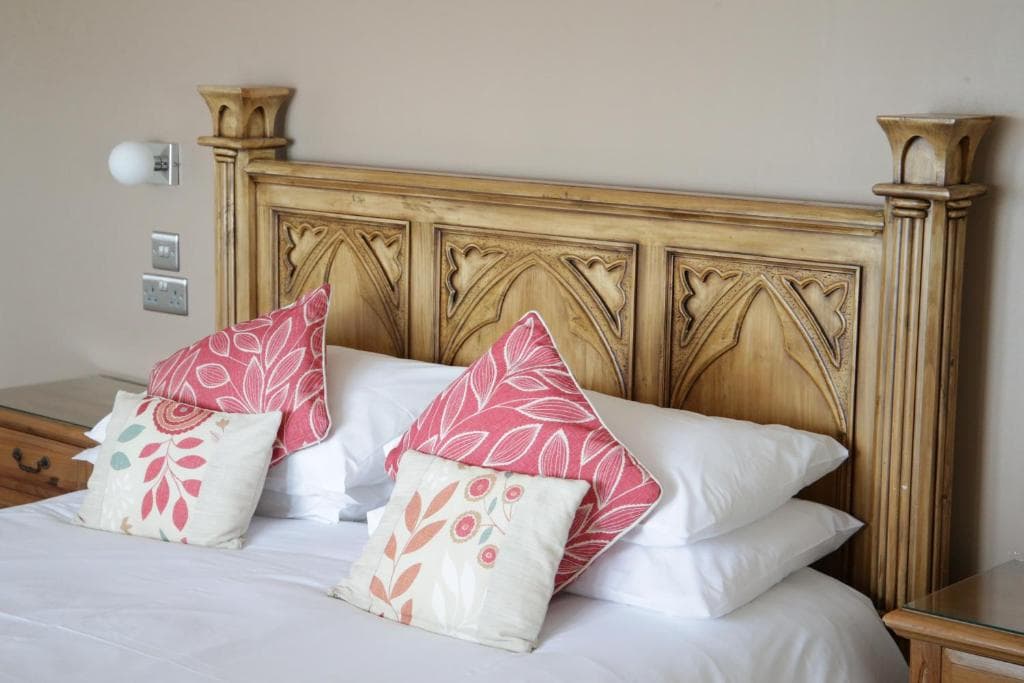 Claxton Hotel
