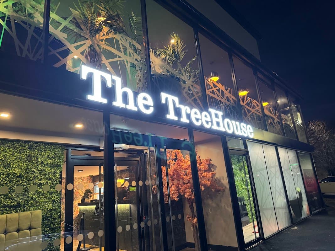 The Treehouse Restaurant & Grill