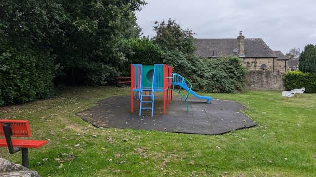 Middleham play area - Playgrounds in middleham