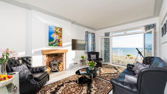 Accommodation at Crystal Cove in bridlington