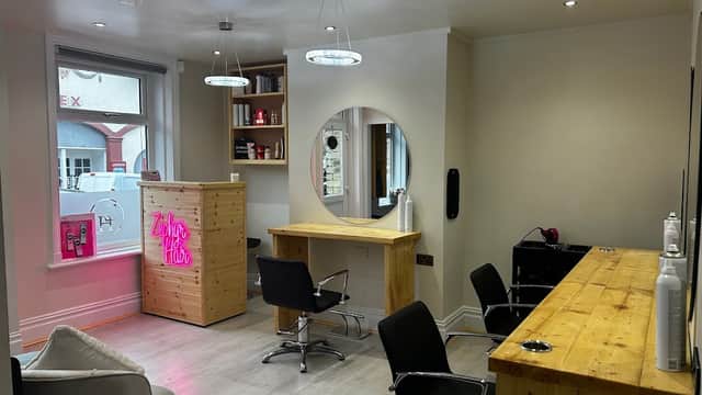 Zephyr Hair - Hair Salons in exley