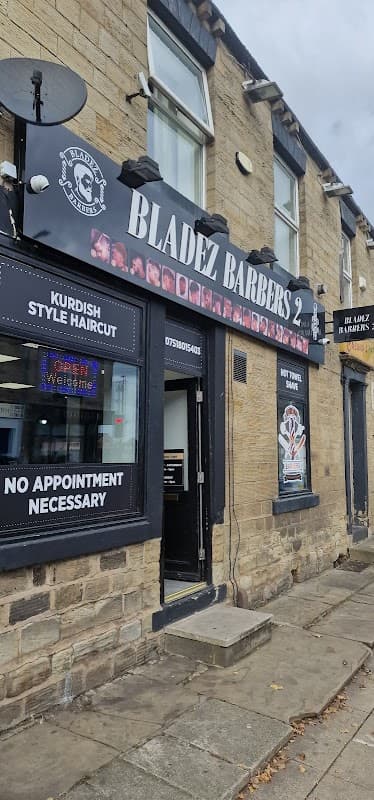 BLADEZ BARBERS 2