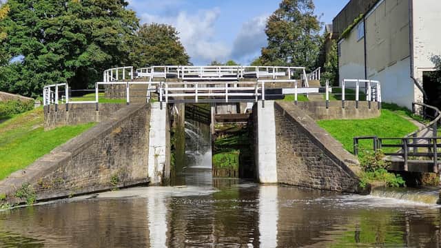 Bingley Three Rise Locks - Attraction in bingley